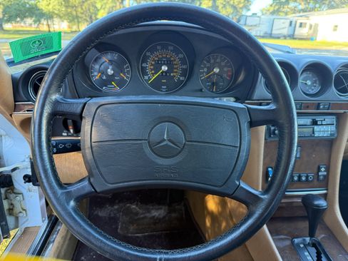 Used 1989 Mercedes-Benz 560 SL image 19