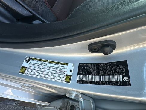 Used 2025 Toyota Corolla SE FWD image 33