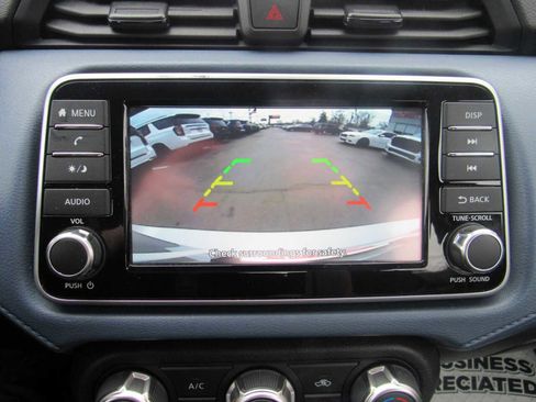 Used 2025 Nissan Versa SV image 13