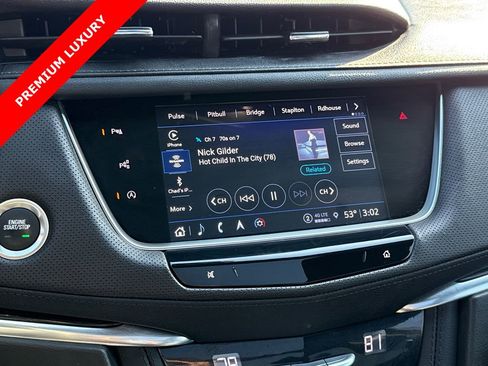 Used 2023 Cadillac XT5 Premium Luxury w/ Technology Package FWD image 25