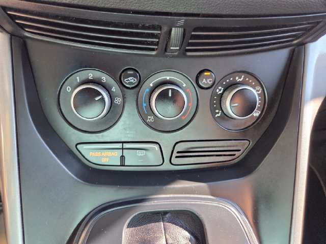 Used 2015 Ford Escape SE FWD image 31