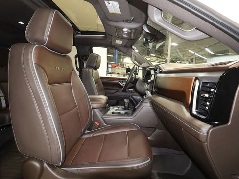 Certified 2024 GMC Sierra 1500 Denali w/ Denali Reserve Package AWD/4WD image 28