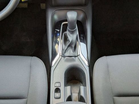 Used 2024 Toyota Corolla LE image 19