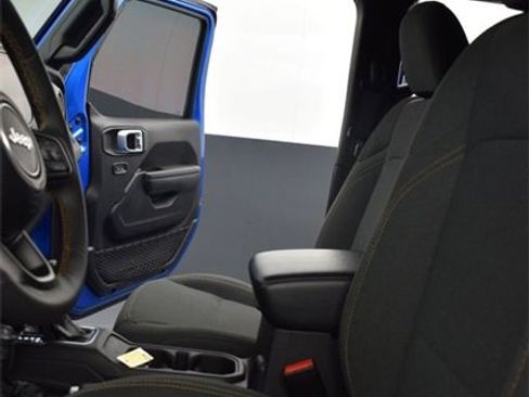 Used 2024 Jeep Wrangler Sport S image 10