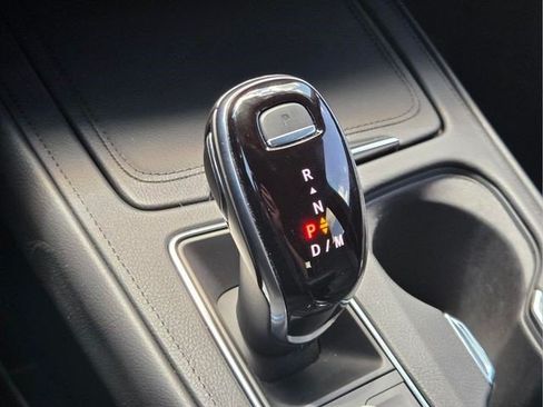 Certified 2024 Cadillac XT4 Premium Luxury FWD image 26