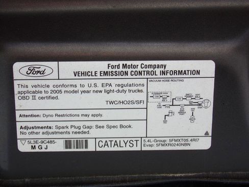 Used 2005 Ford F150 Lariat image 71