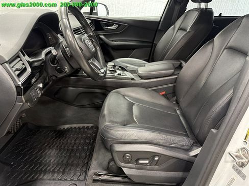Used 2019 Audi Q7 3.0T Prestige w/ Prestige Package AWD/4WD image 27