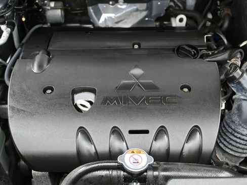 Used 2023 Mitsubishi Outlander Sport ES AWD/4WD image 29