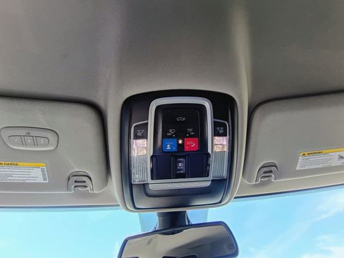 Used 2024 RAM 3500 Laramie image 22