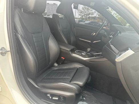 Used 2019 BMW 330i xDrive Sedan AWD/4WD image 10