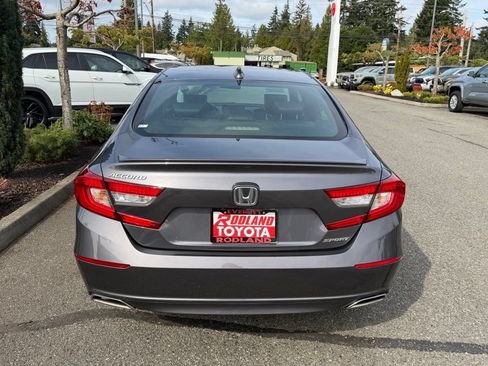 Used 2019 Honda Accord Sport image 8
