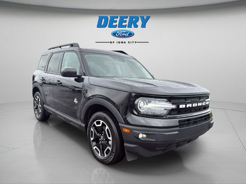 Certified 2023 Ford Bronco Sport Outer Banks AWD/4WD image 16
