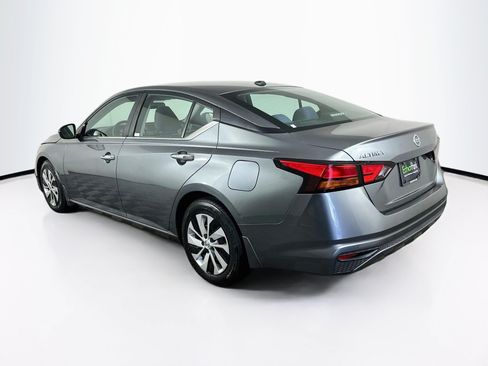 Used 2020 Nissan Altima 2.5 S FWD image 5