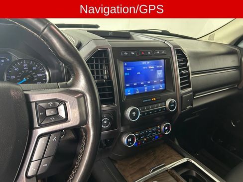 Used 2021 Ford Expedition Max Platinum AWD/4WD image 3