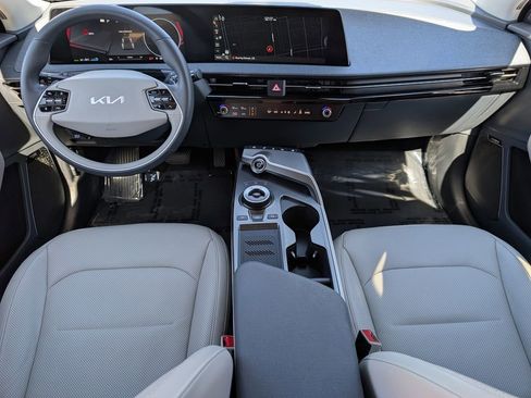 Used 2024 Kia EV6 Wind image 21