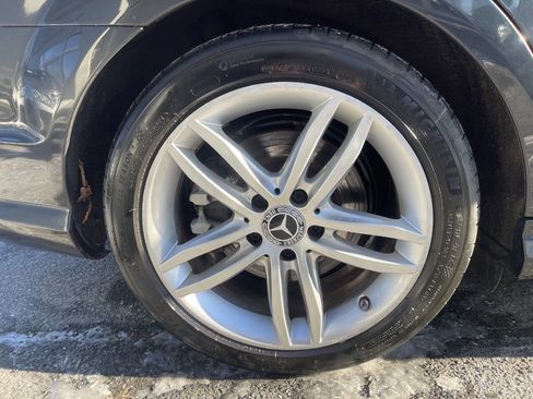 Used 2013 Mercedes-Benz C 300 C 300 Sport 4MATIC AWD 4dr Sed image 11