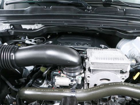 Used 2022 RAM 1500 Big Horn AWD/4WD image 30