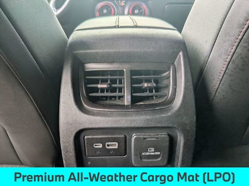 Used 2020 Chevrolet Blazer RS FWD image 37