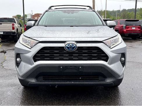 Used 2020 Toyota RAV4 XLE w/ Convenience Package AWD/4WD image 11