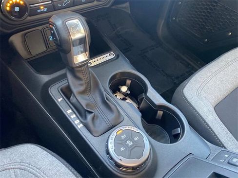 Used 2023 Ford Bronco 2-Door image 26