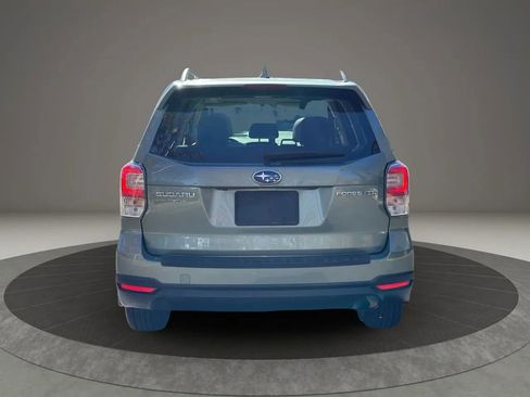 Used 2018 Subaru Forester 2.5i Premium w/ All-Weather Package image 6
