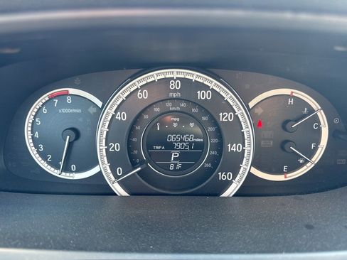 Used 2017 Honda Accord LX image 17