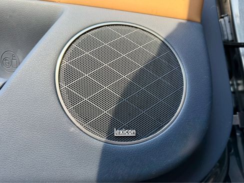 Used 2023 Genesis GV80 2.5T w/ Prestige Package image 15