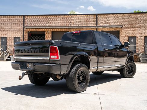 Used 2017 RAM 2500 Limited AWD/4WD image 2