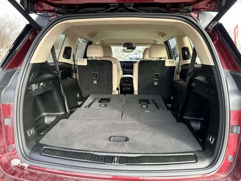 Used 2022 Jeep Grand Cherokee L Limited AWD/4WD image 7