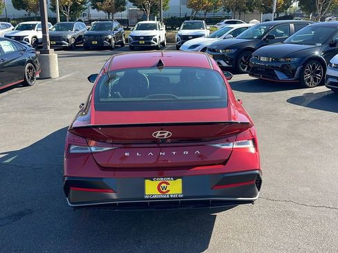 New 2026 Hyundai Elantra SEL Sport image 8