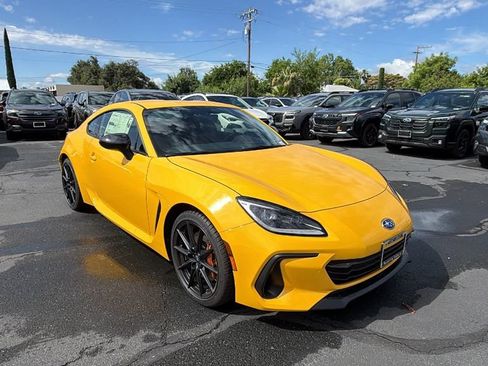 Used 2026 Subaru BRZ Series.Yellow RWD image 2