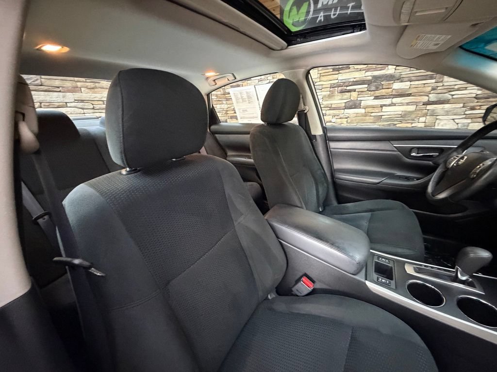 Used 2015 Nissan Altima 2.5 SV w/ Convenience Package FWD image 28