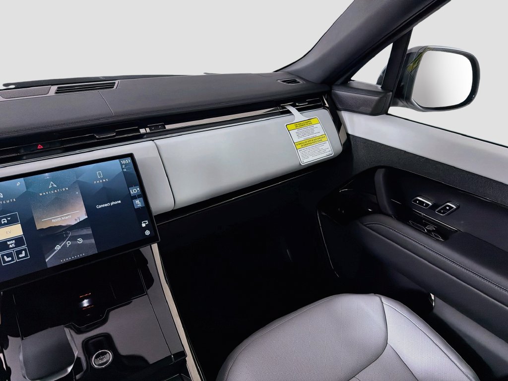 New 2027 Land Rover Range Rover Sport Battersea AWD/4WD image 25