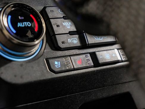 Used 2020 Ford F150 Raptor w/ Equipment Group 802A Luxury image 25