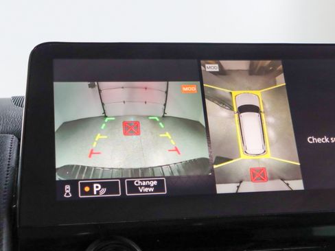 Used 2024 Nissan Armada SL image 20