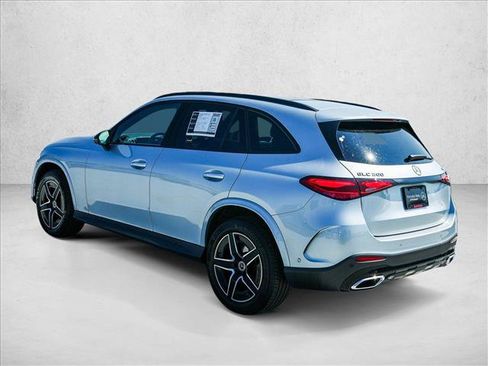 Certified 2026 Mercedes-Benz GLC 300 4MATIC image 7