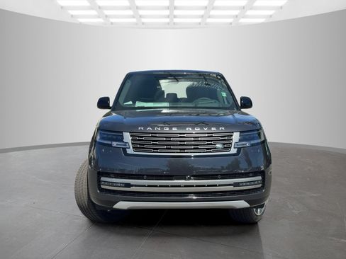 New 2026 Land Rover Range Rover Long Wheelbase SE AWD/4WD image 2