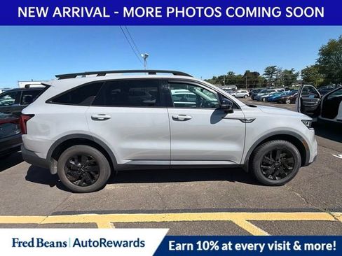 Used 2023 Kia Sorento S w/ Panoramic Sunroof Package AWD/4WD image 8