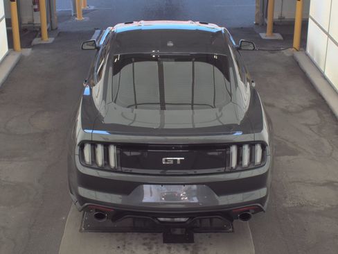 Used 2017 Ford Mustang GT Premium w/ GT Performance Package image 7