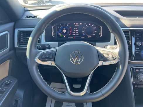 Used 2023 Volkswagen Atlas Cross Sport SE image 16
