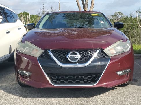 Used 2018 Nissan Maxima 3.5 S image 2
