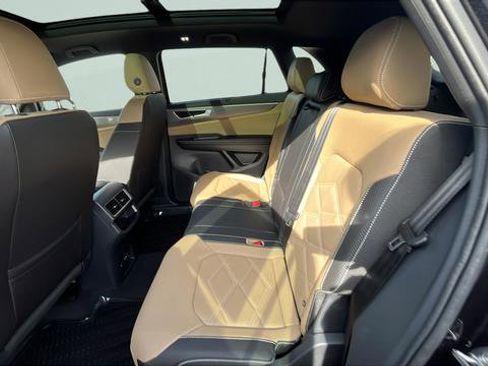 New 2026 Volkswagen Atlas Cross Sport SE AWD/4WD image 22