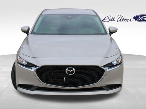 Used 2023 MAZDA MAZDA3 s image 13