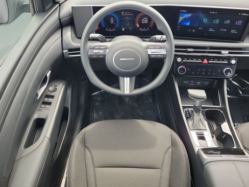 New 2026 Hyundai Tucson SEL FWD image 11