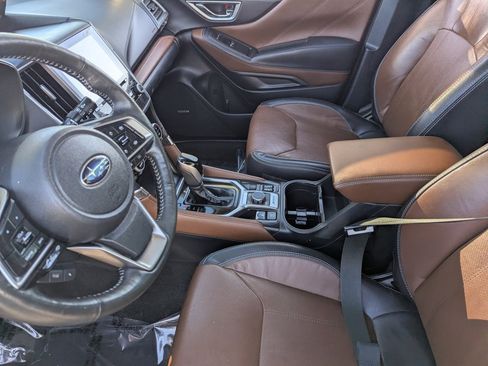 Used 2022 Subaru Forester Touring image 28