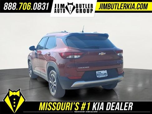 Used 2024 Chevrolet TrailBlazer LT w/ Driver Confidence Package FWD image 5