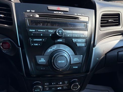Used 2013 Acura ILX Hybrid w/ Technology Package image 10