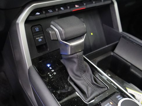 Used 2023 Toyota Tundra Platinum image 17