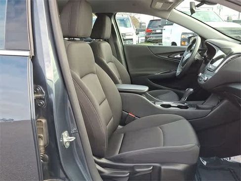 Certified 2020 Chevrolet Malibu LS image 31