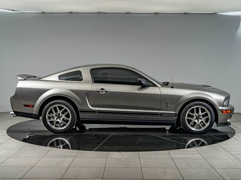 Used 2009 Ford Mustang Shelby GT500 RWD image 4